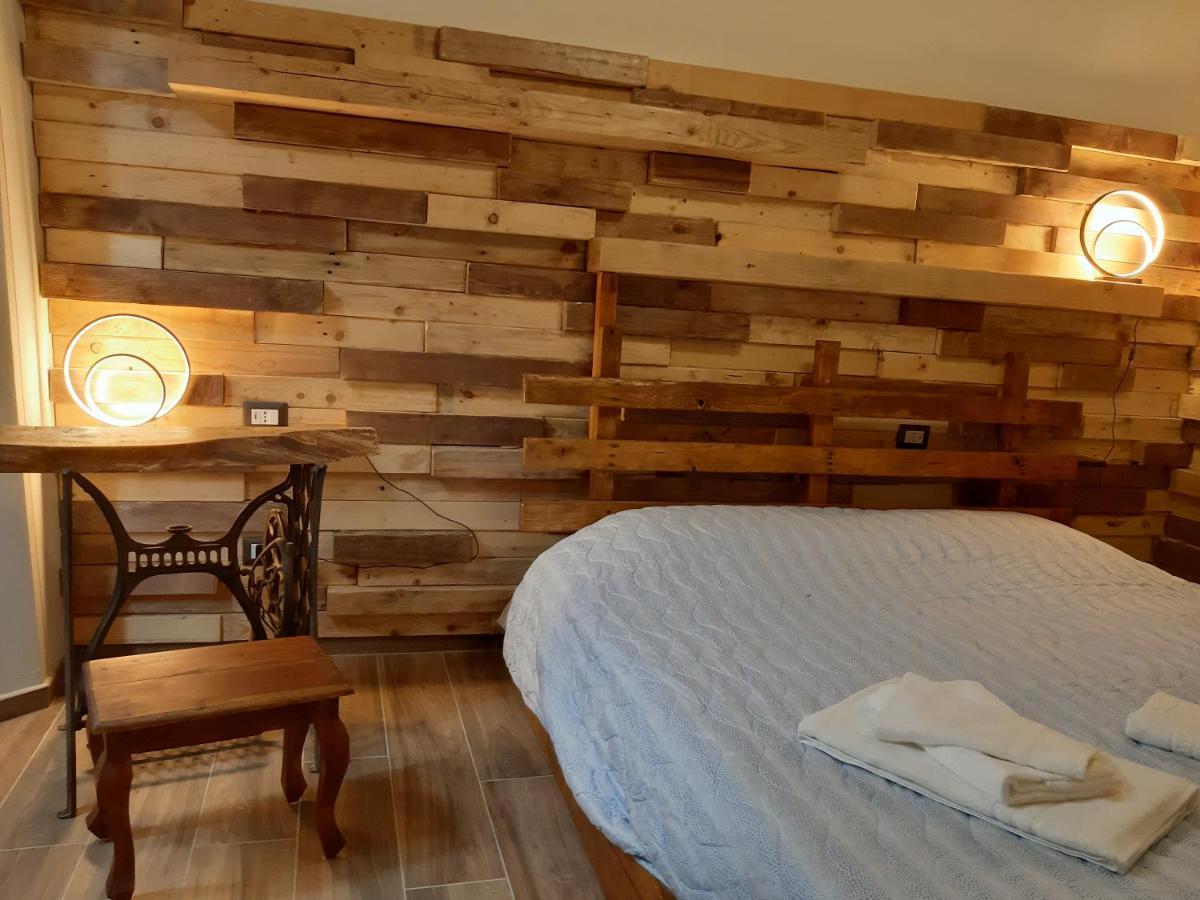 Ca De Sota Apartment Luino Ngoại thất bức ảnh